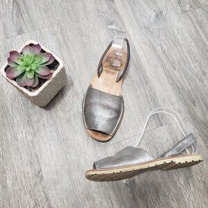 Avarca Menorquina Pons Slip On Sandals 37 Silver